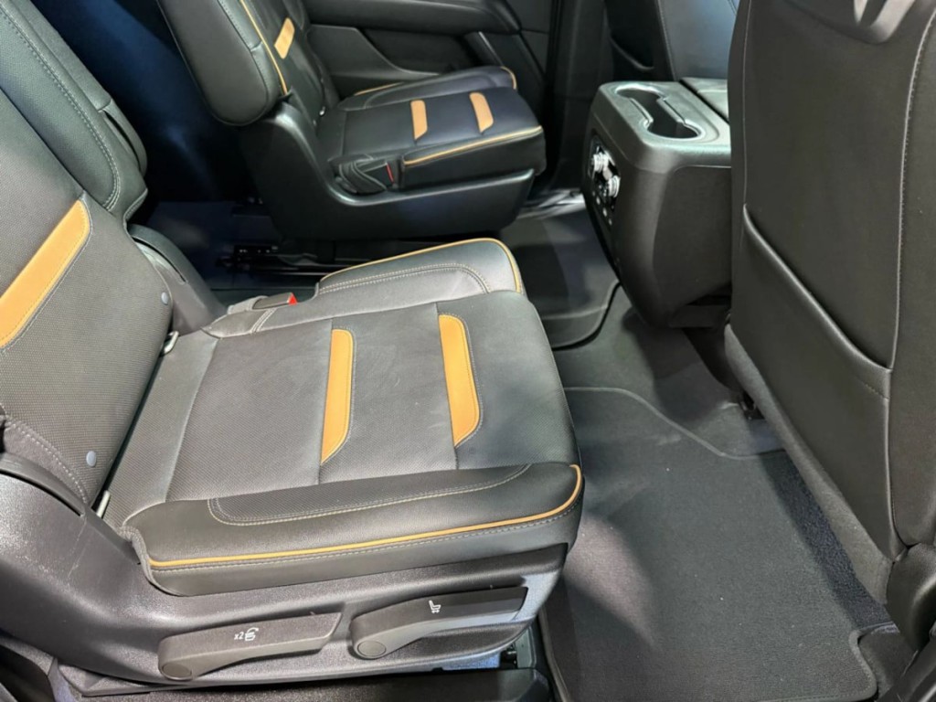 2022 GMC Yukon Image 35