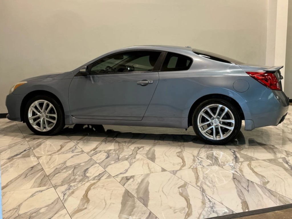 2012 Nissan Altima Image 8