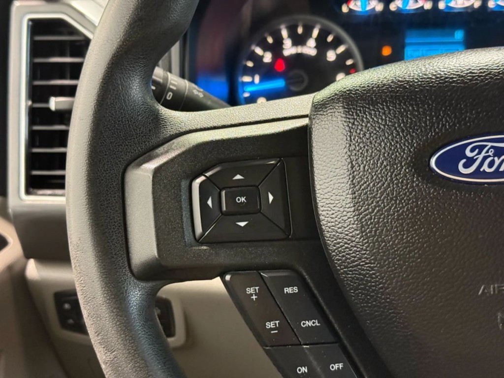 2017 Ford F-150 Image 16