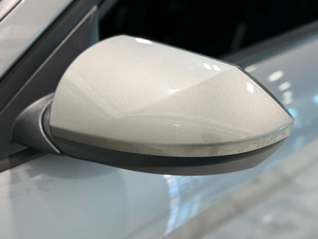 2022 Hyundai Elantra Image 10