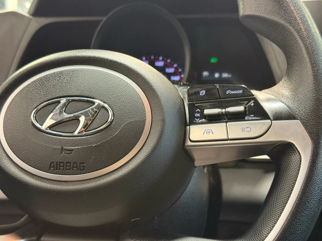 2022 Hyundai Elantra Image 20