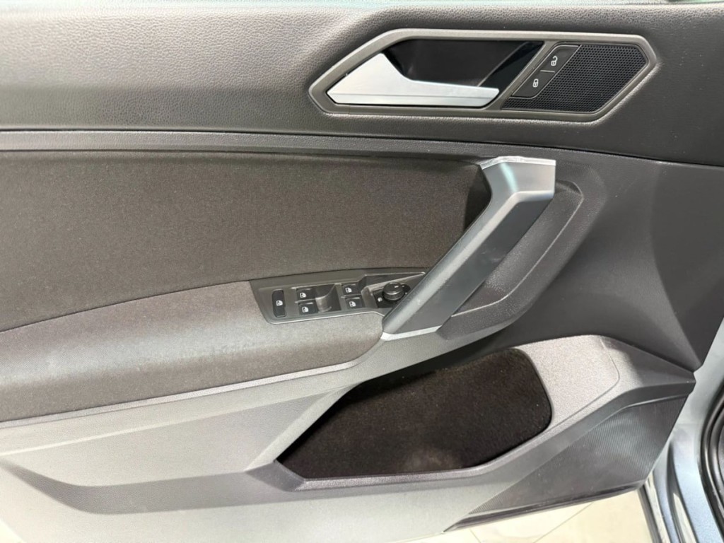 2020 Volkswagen Tiguan Image 11