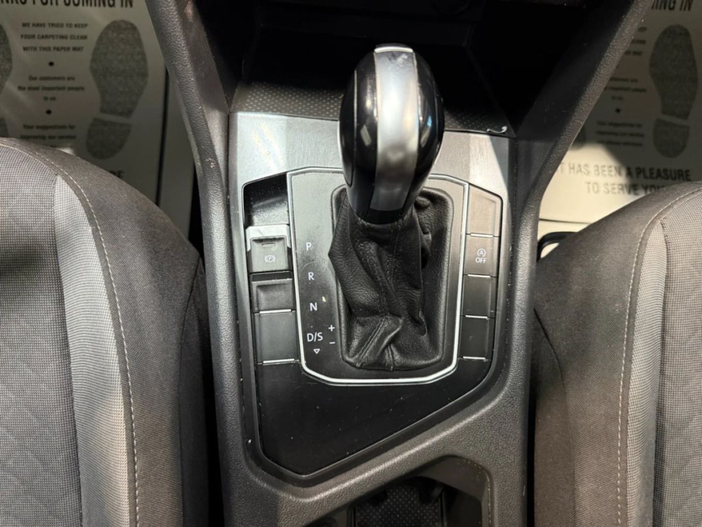 2020 Volkswagen Tiguan Image 18