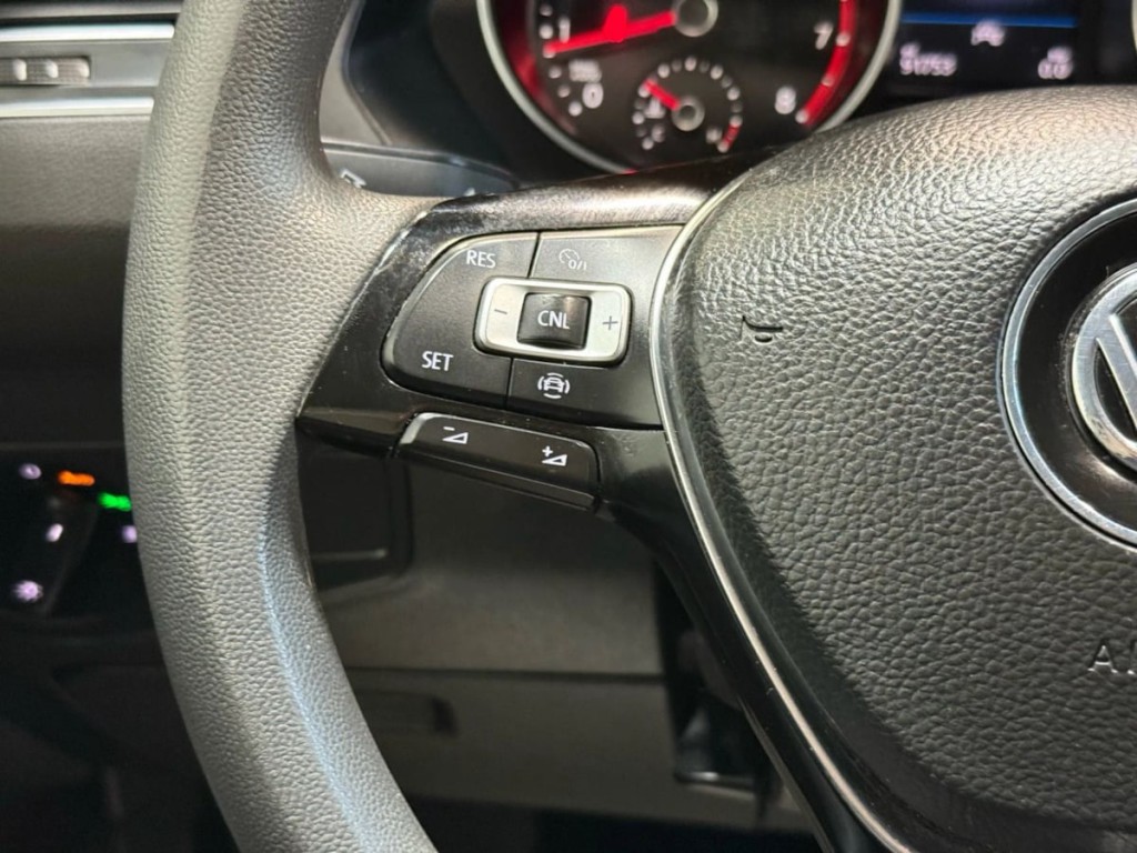 2020 Volkswagen Tiguan Image 21
