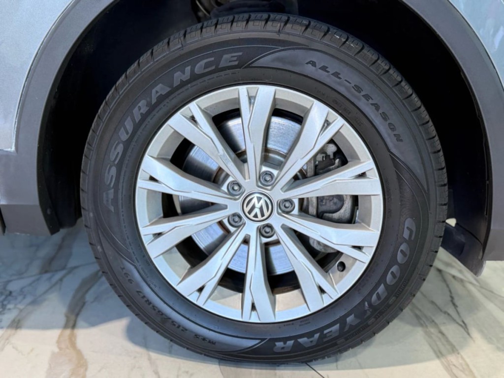 2020 Volkswagen Tiguan Image 39