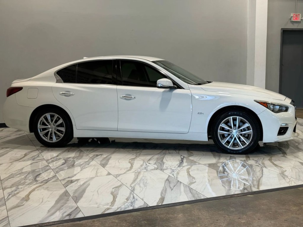 2018 INFINITI Q50 Image 5