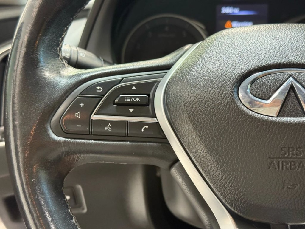 2018 INFINITI Q50 Image 16