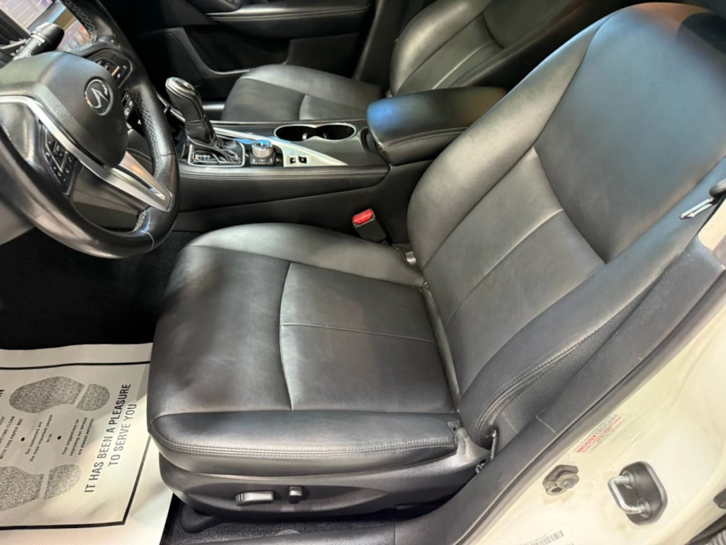 2018 INFINITI Q50 Image 23