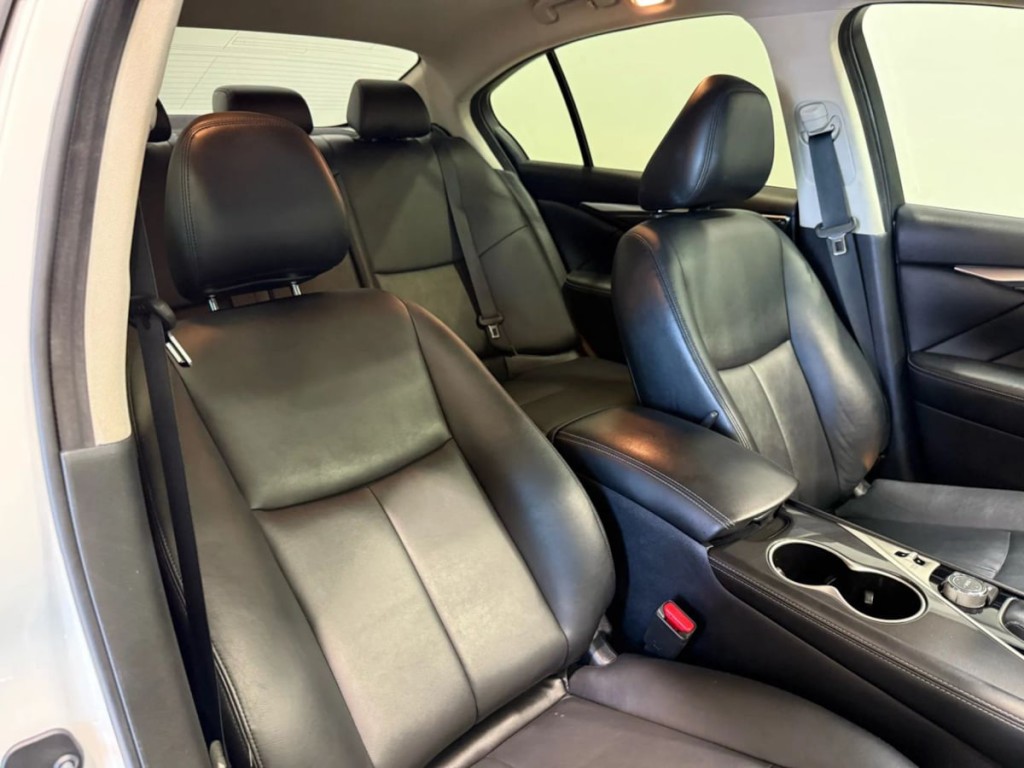2018 INFINITI Q50 Image 29