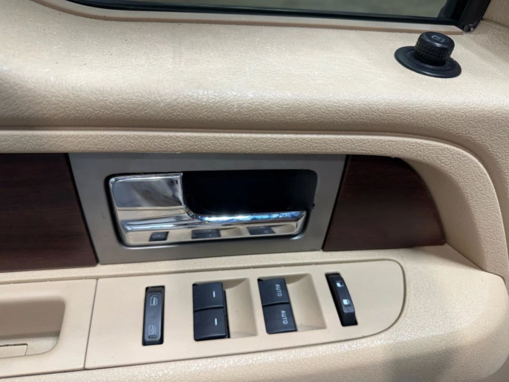 2013 Ford F-150 Image 14