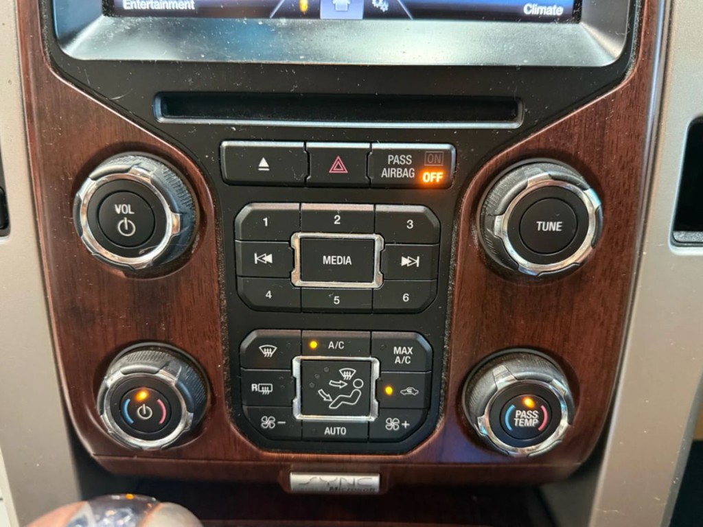 2013 Ford F-150 Image 20