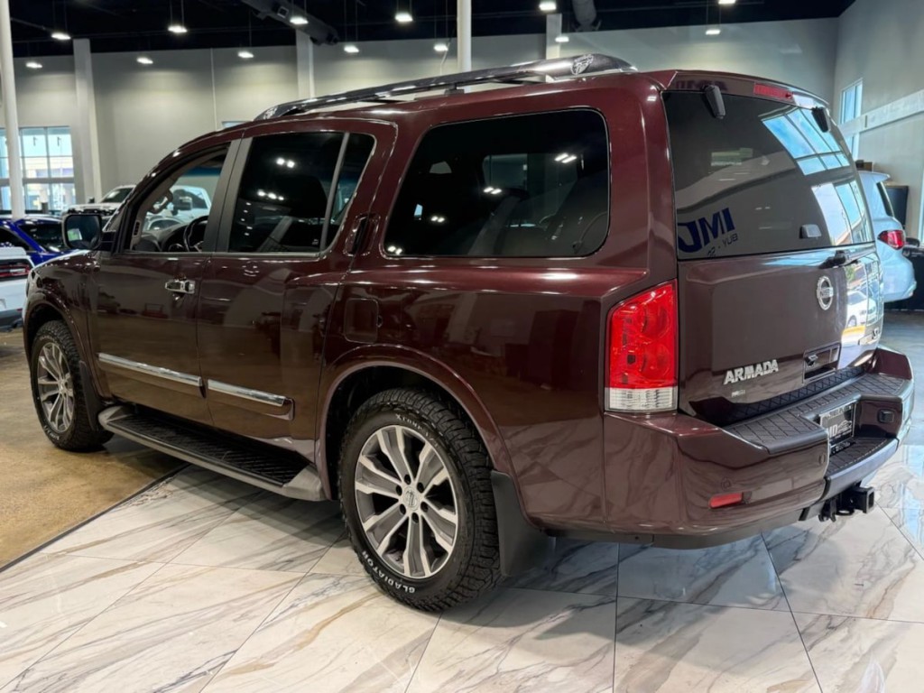 2015 Nissan Armada Image 8