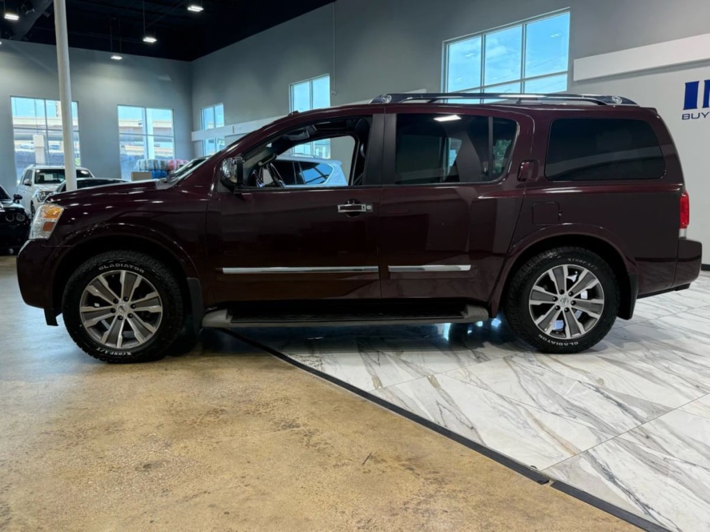 2015 Nissan Armada Image 9