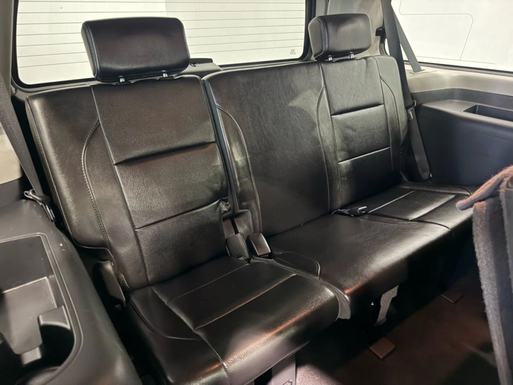 2015 Nissan Armada Image 34