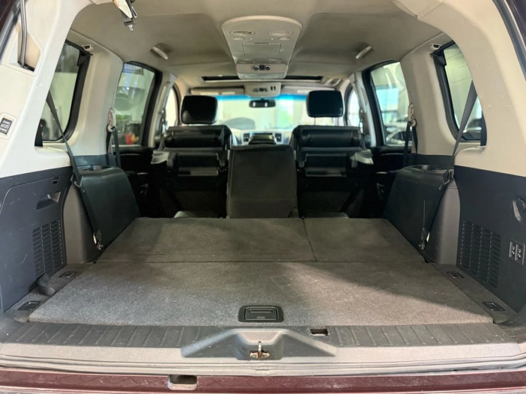 2015 Nissan Armada Image 37