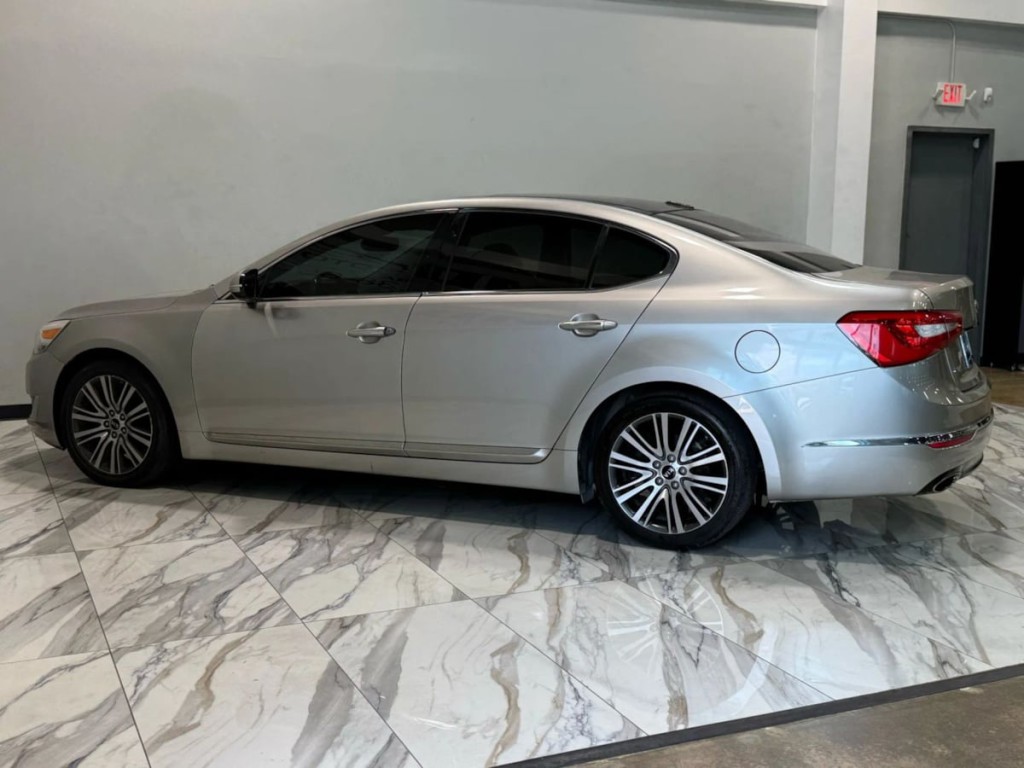2014 Kia Cadenza Image 9