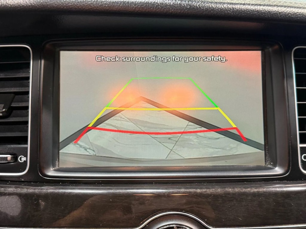 2014 Kia Cadenza Image 22