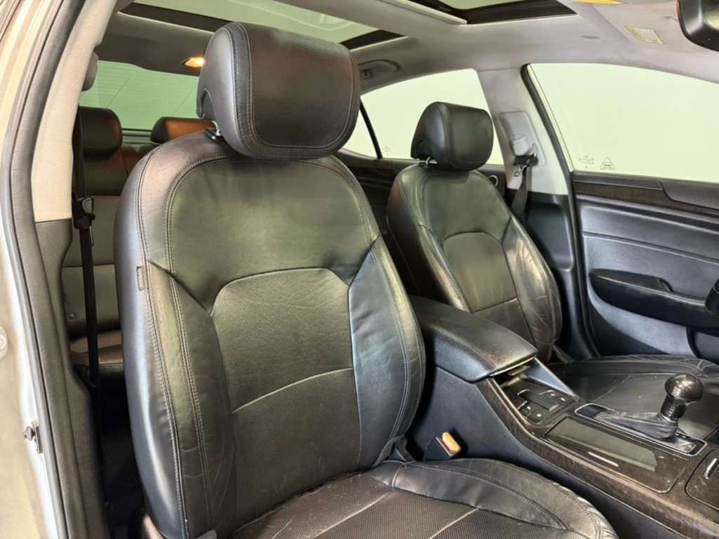 2014 Kia Cadenza Image 29