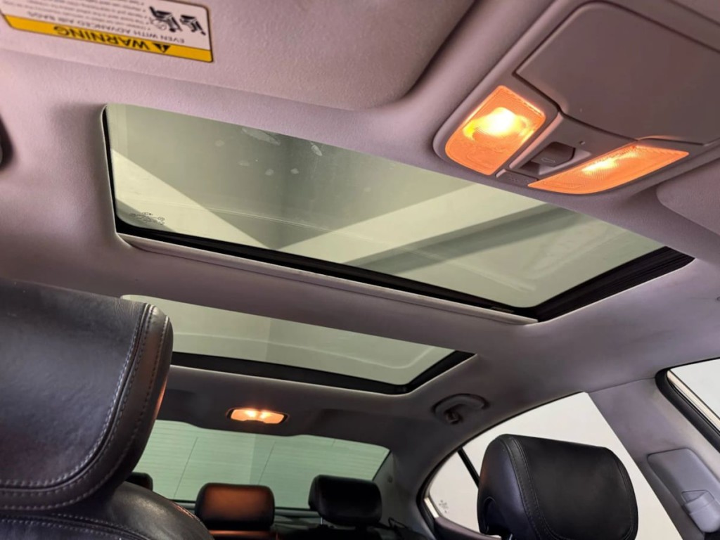 2014 Kia Cadenza Image 30