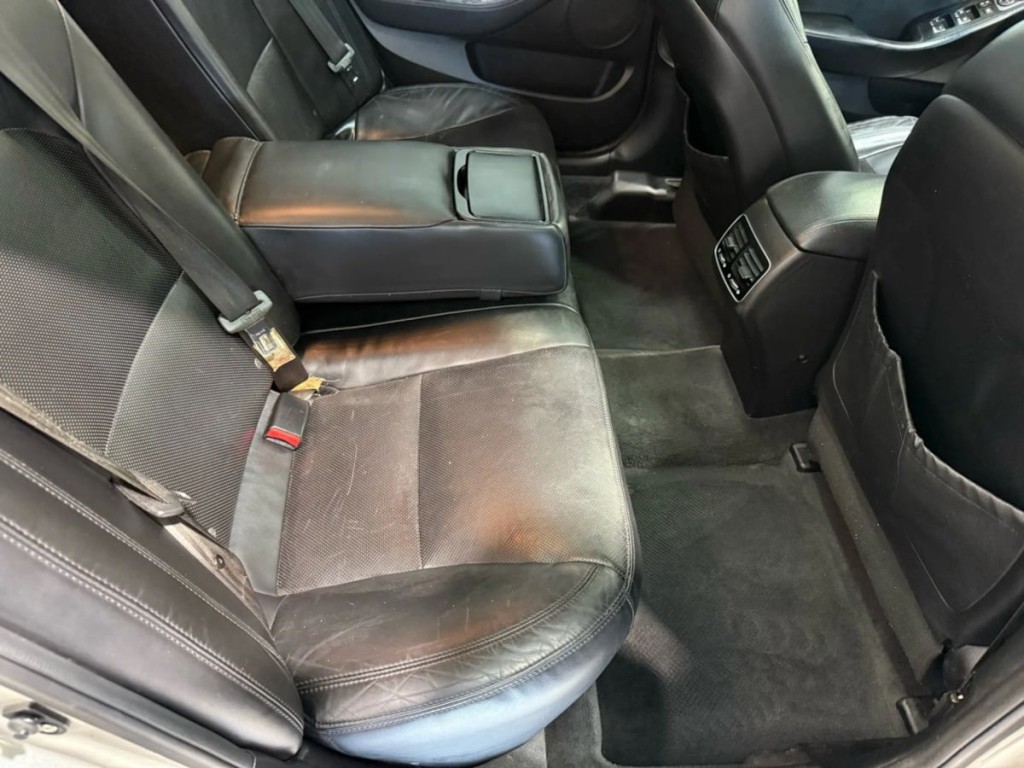 2014 Kia Cadenza Image 31