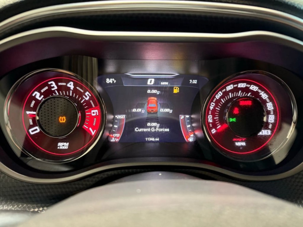 2015 Dodge Challenger Image 22