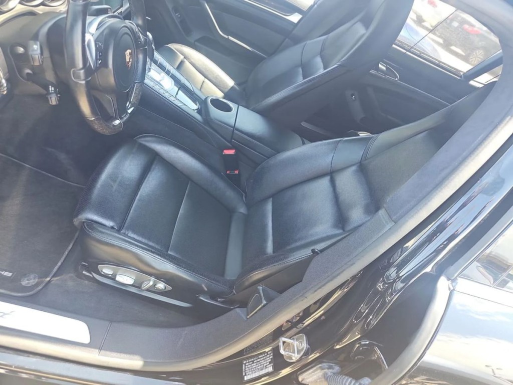 2014 Porsche Panamera Image 6