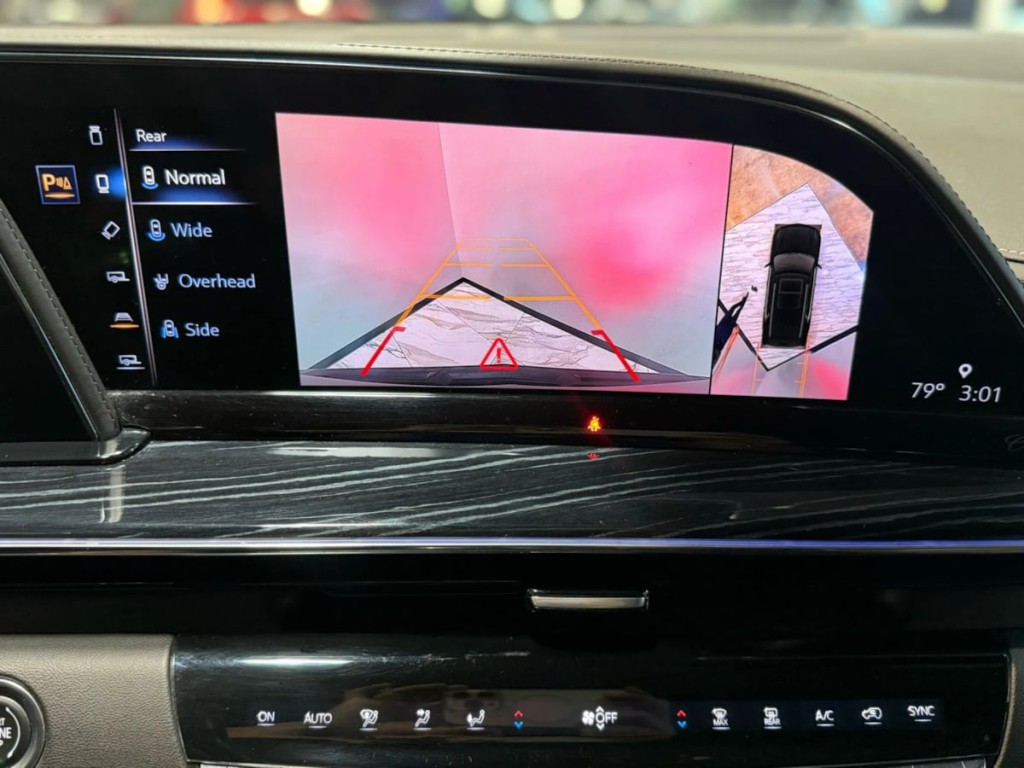 2021 Cadillac Escalade Image 21
