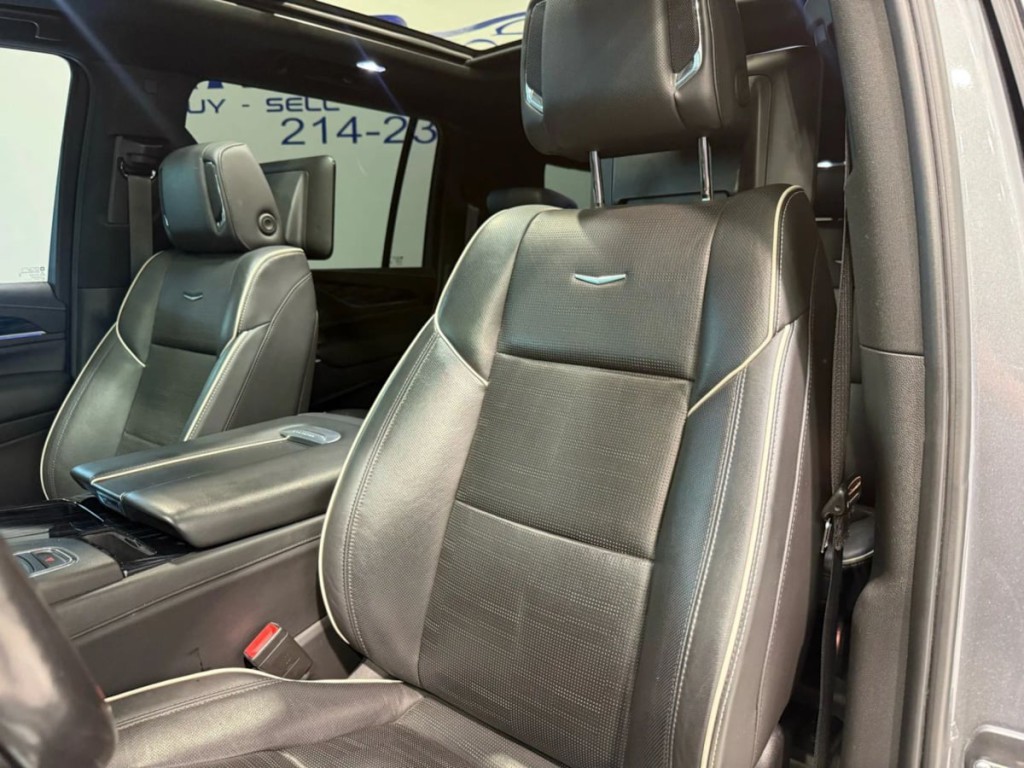 2021 Cadillac Escalade Image 23