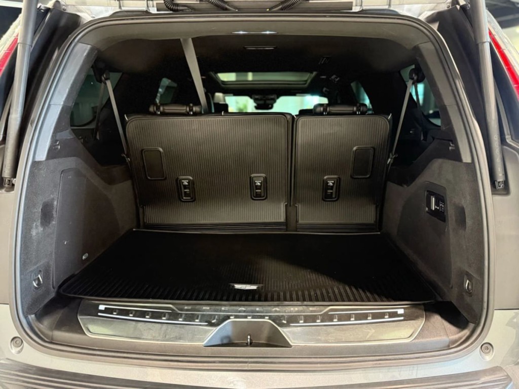 2021 Cadillac Escalade Image 36
