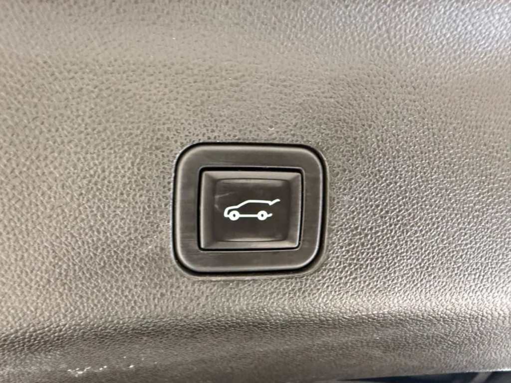 2021 Cadillac Escalade Image 39