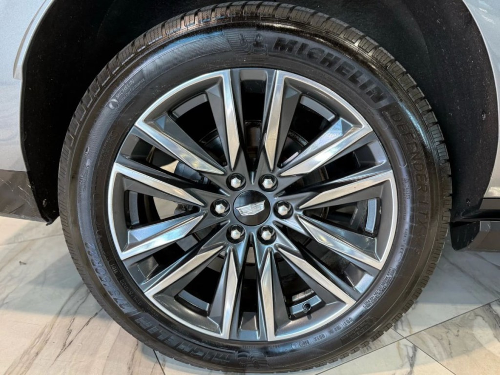 2021 Cadillac Escalade Image 40
