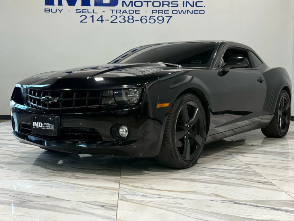 2013 Chevrolet Camaro Image 2