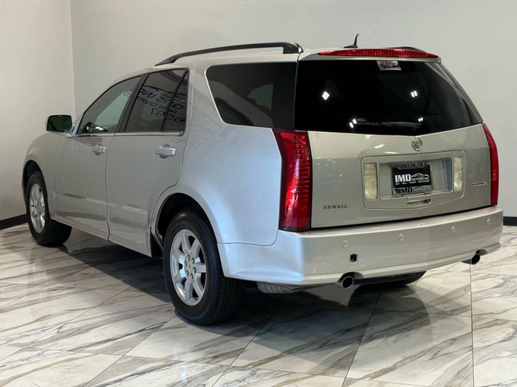 2008 Cadillac SRX Image 8