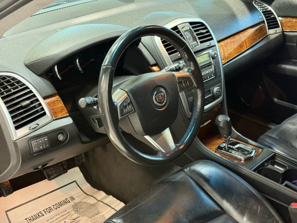 2008 Cadillac SRX Image 12