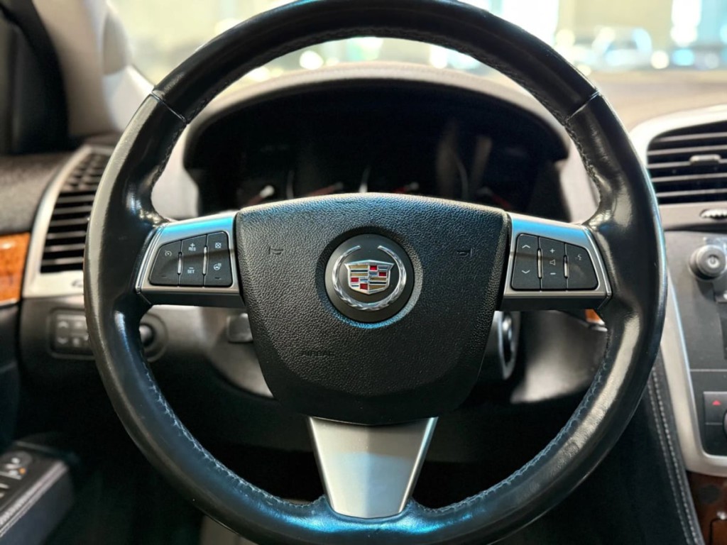2008 Cadillac SRX Image 14