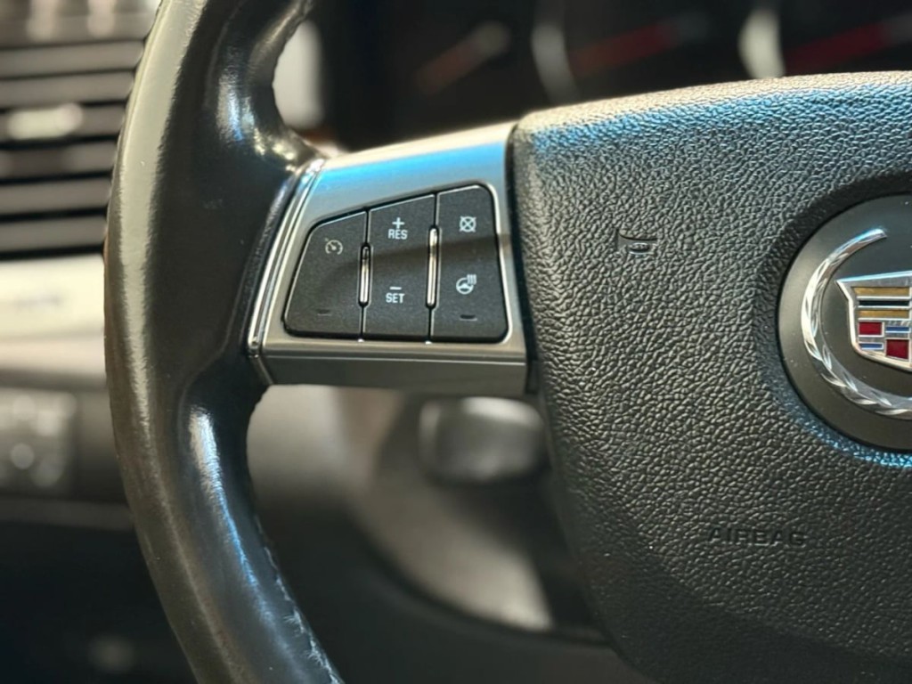 2008 Cadillac SRX Image 15