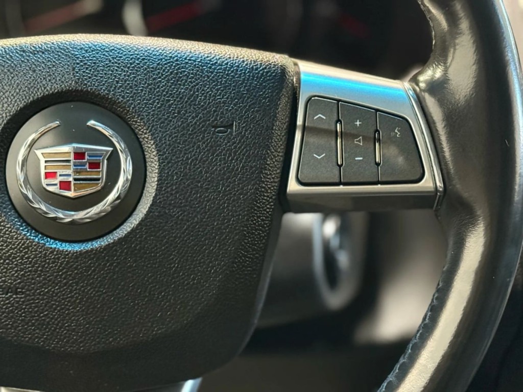 2008 Cadillac SRX Image 16