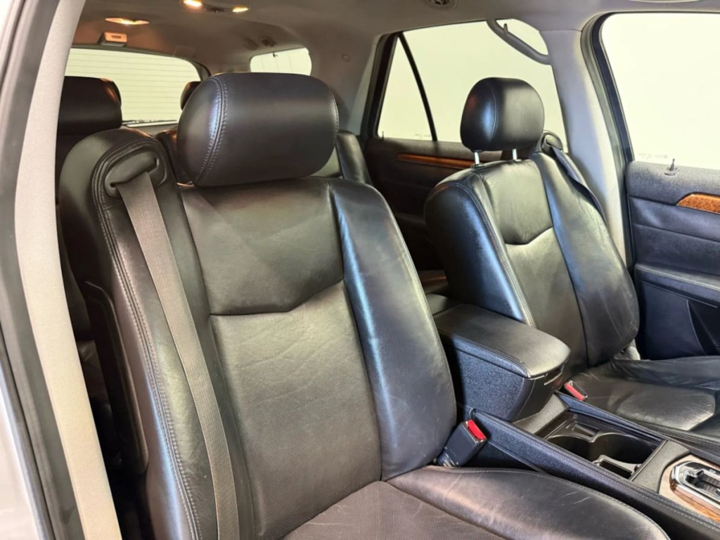 2008 Cadillac SRX Image 27