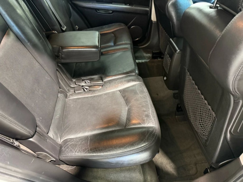 2008 Cadillac SRX Image 28
