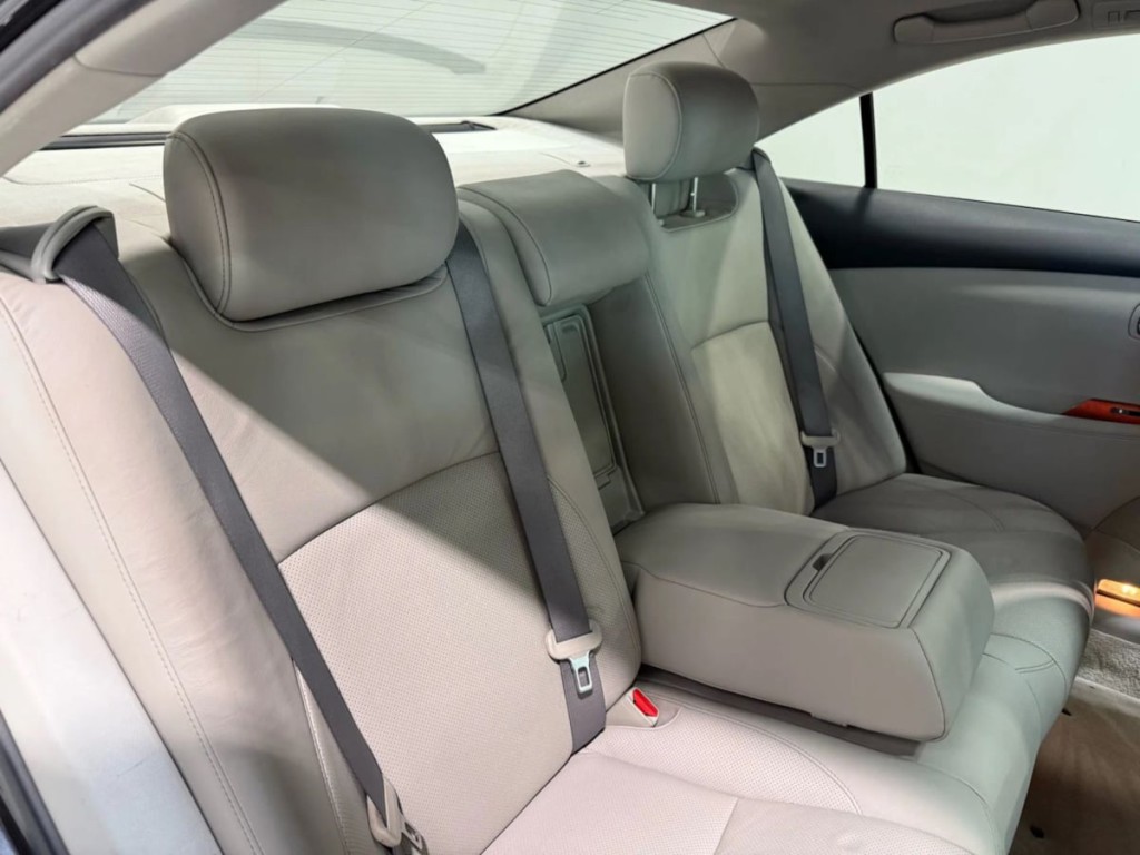 2008 Lexus ES 350 Image 31