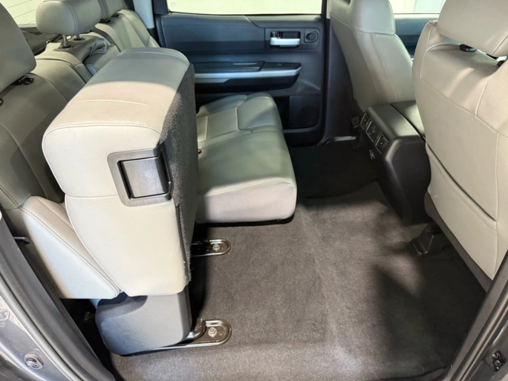 2021 Toyota Tundra Image 30
