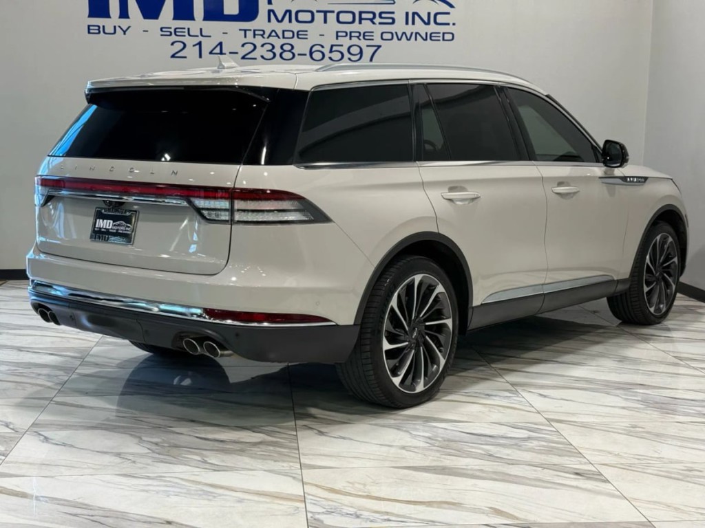 2020 Lincoln Aviator Image 6