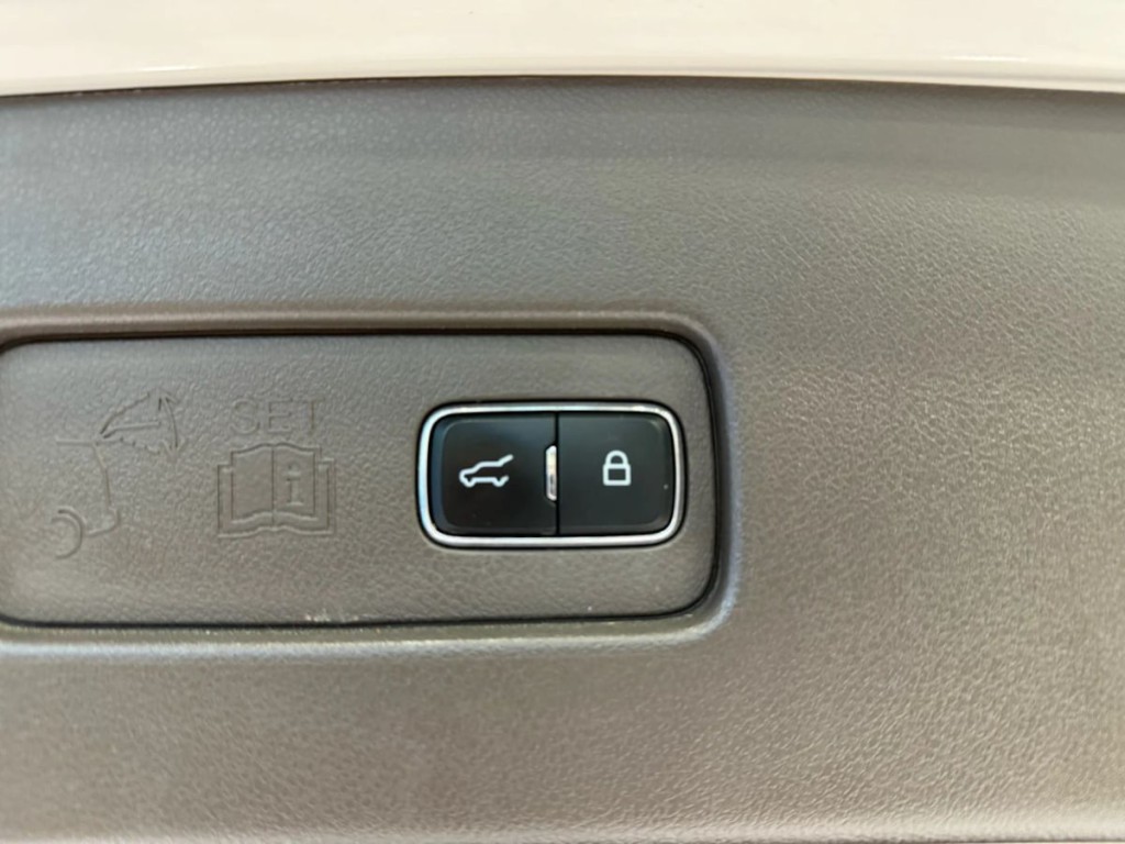 2020 Lincoln Aviator Image 41