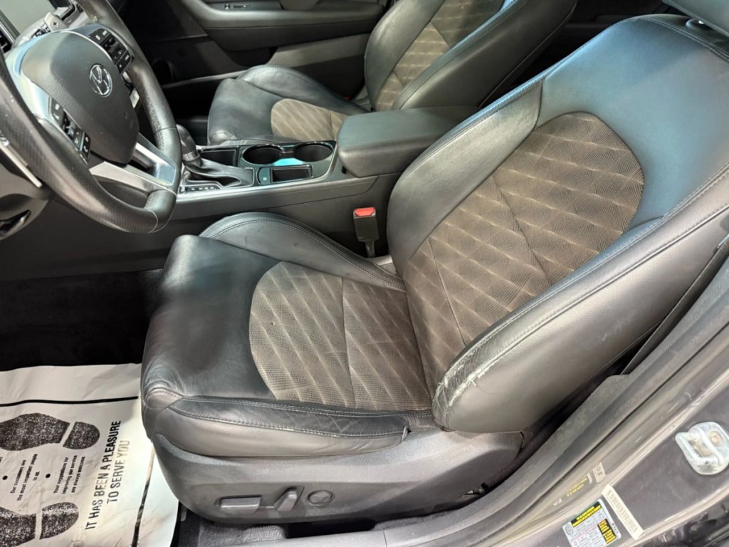 2018 Hyundai Sonata Image 23
