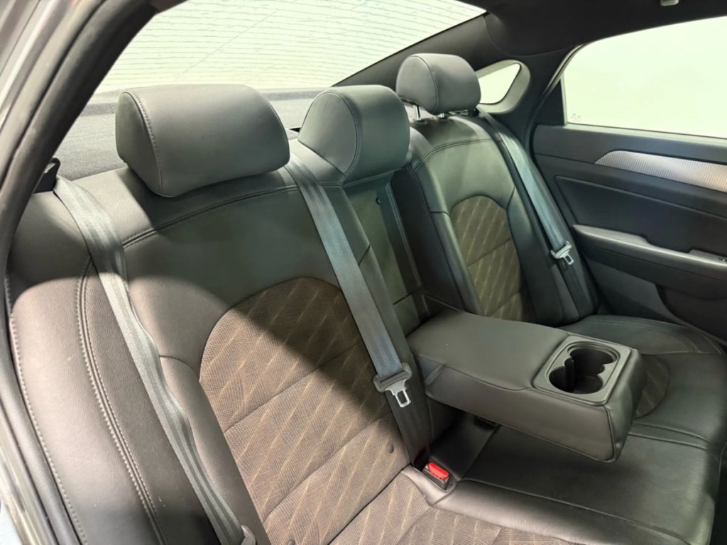 2018 Hyundai Sonata Image 31