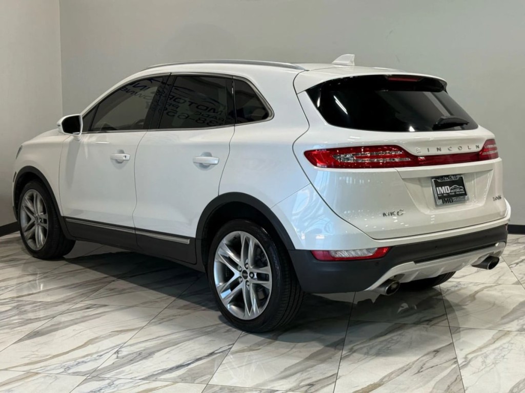 2015 Lincoln MKC Image 8