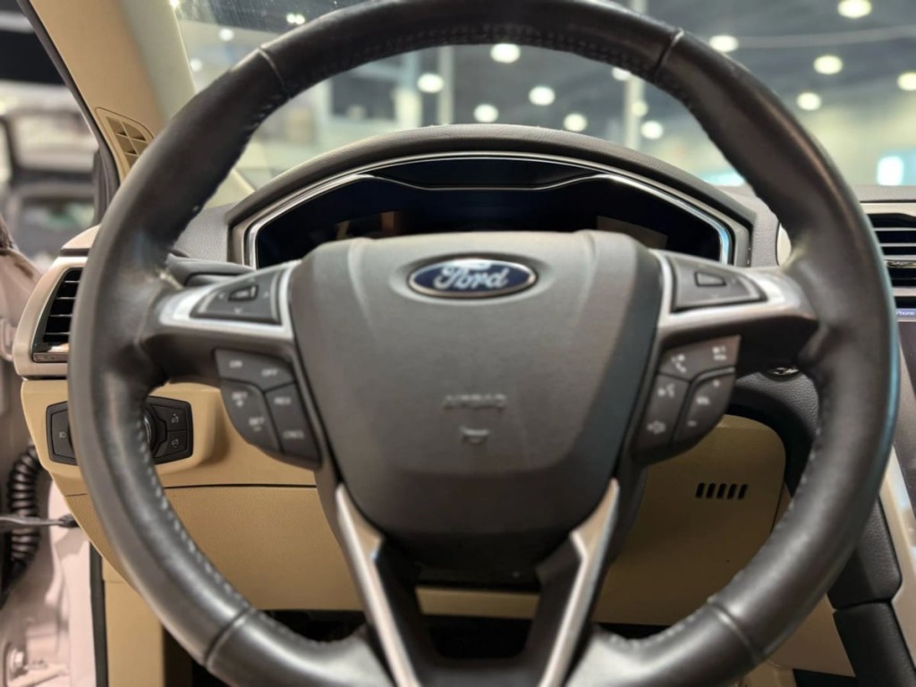 2014 Ford Fusion Image 14
