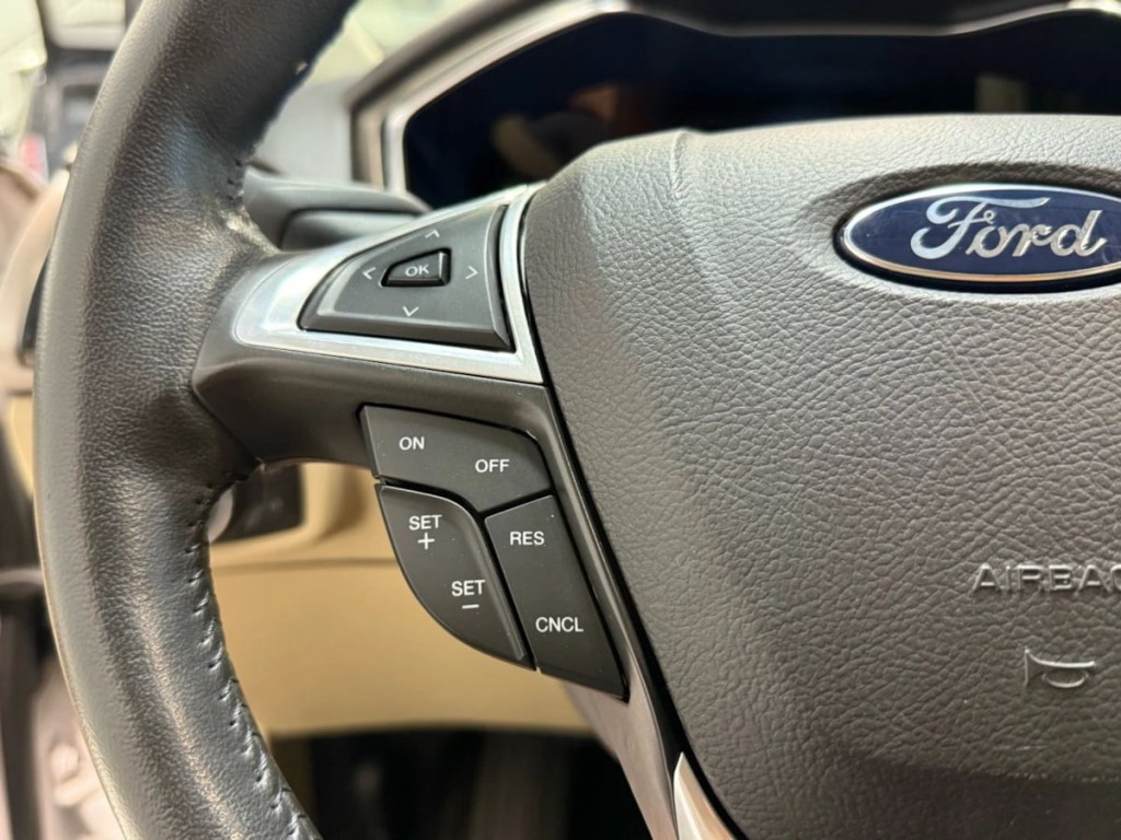 2014 Ford Fusion Image 15
