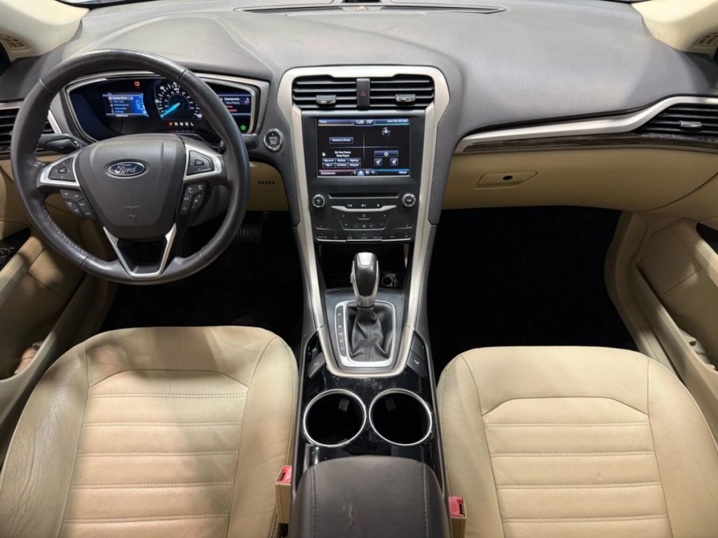 2014 Ford Fusion Image 17