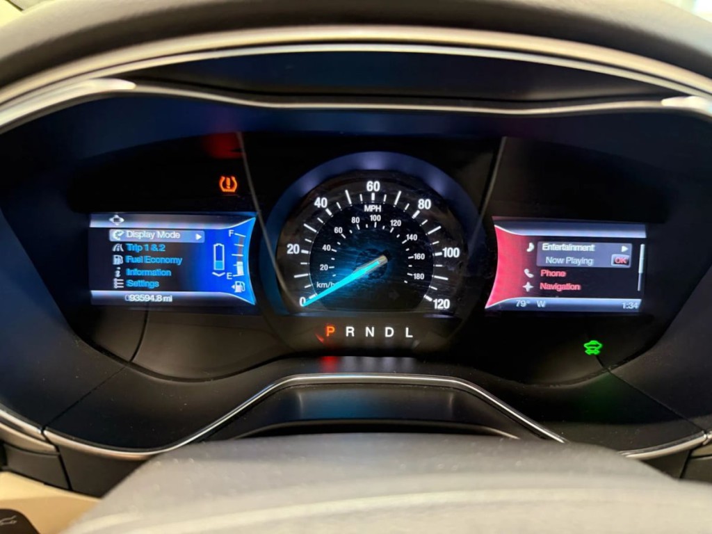 2014 Ford Fusion Image 20